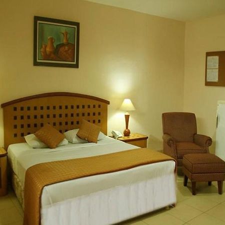 Kalisma Hotel Jakarta Luaran gambar